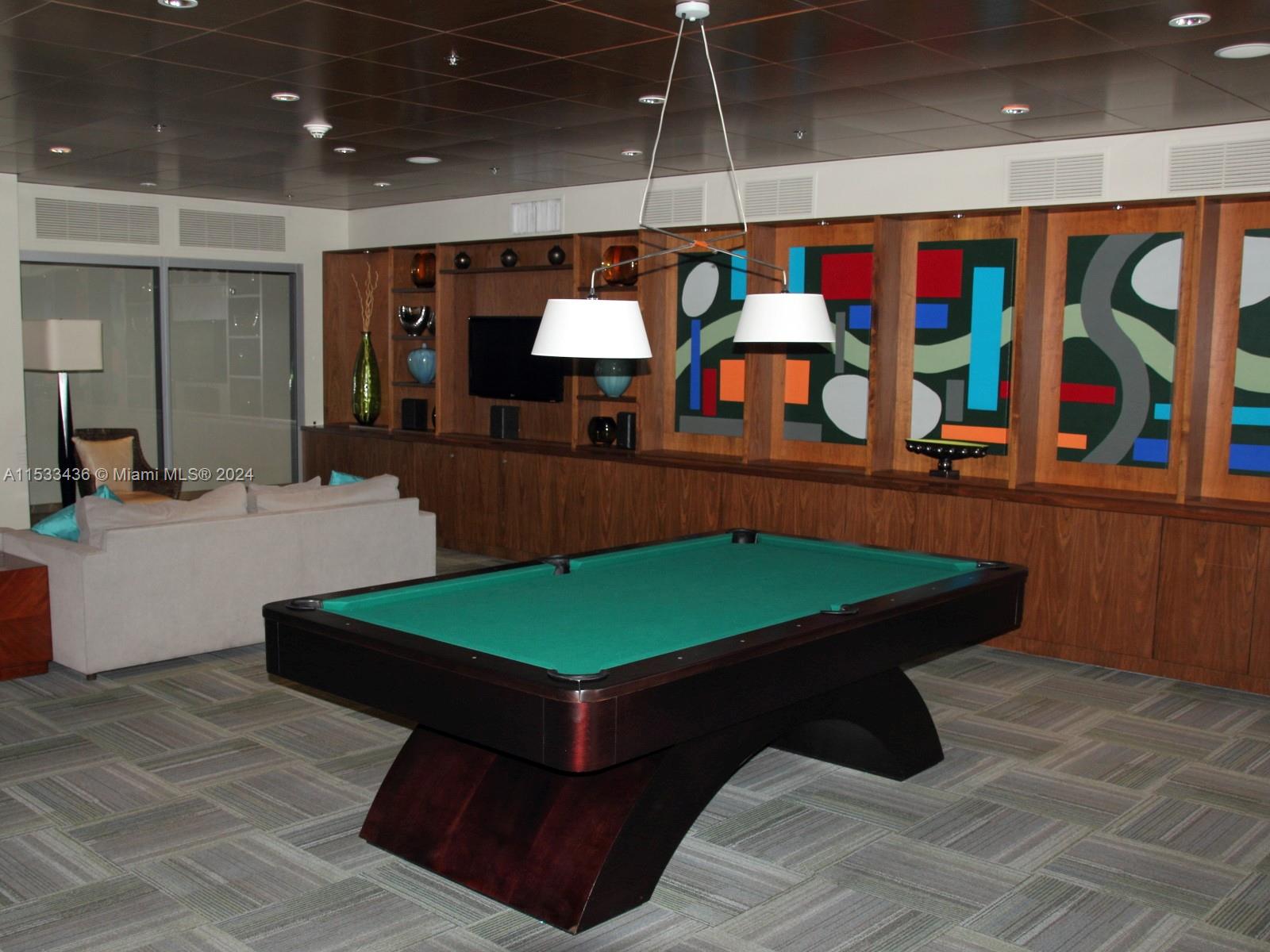 TAO SAWGRASS CONDOMINIUM - Residential Lease