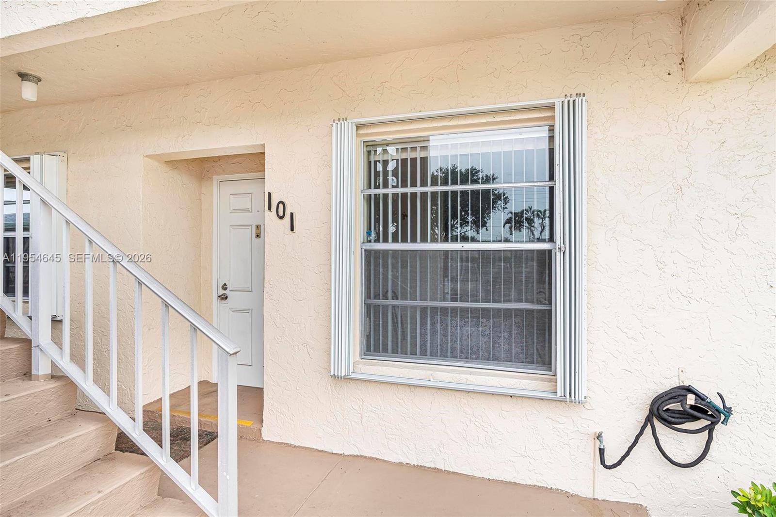 PINES OF DELRAY NORTH CON - Residential