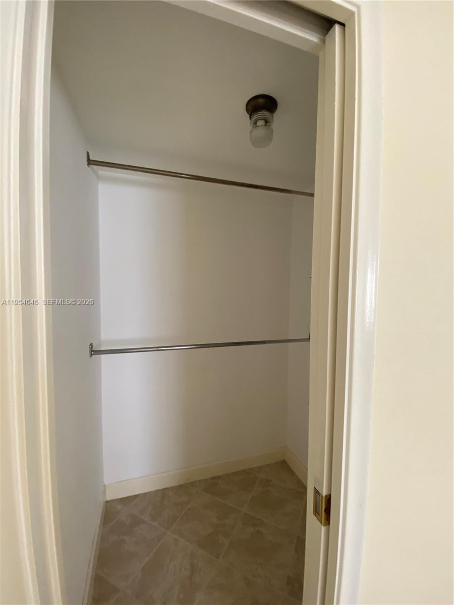 PINES OF DELRAY NORTH CON - Residential
