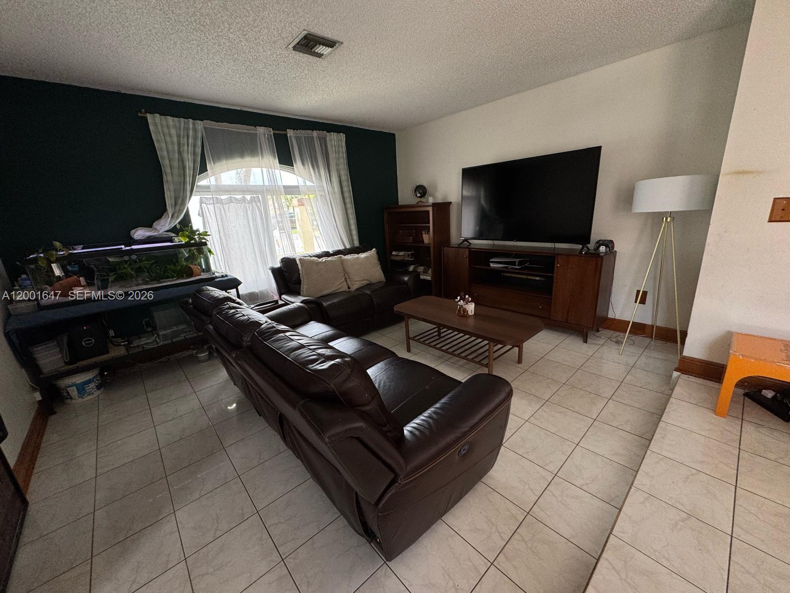 PUEBLO DEL SOL SEC 1 - Residential