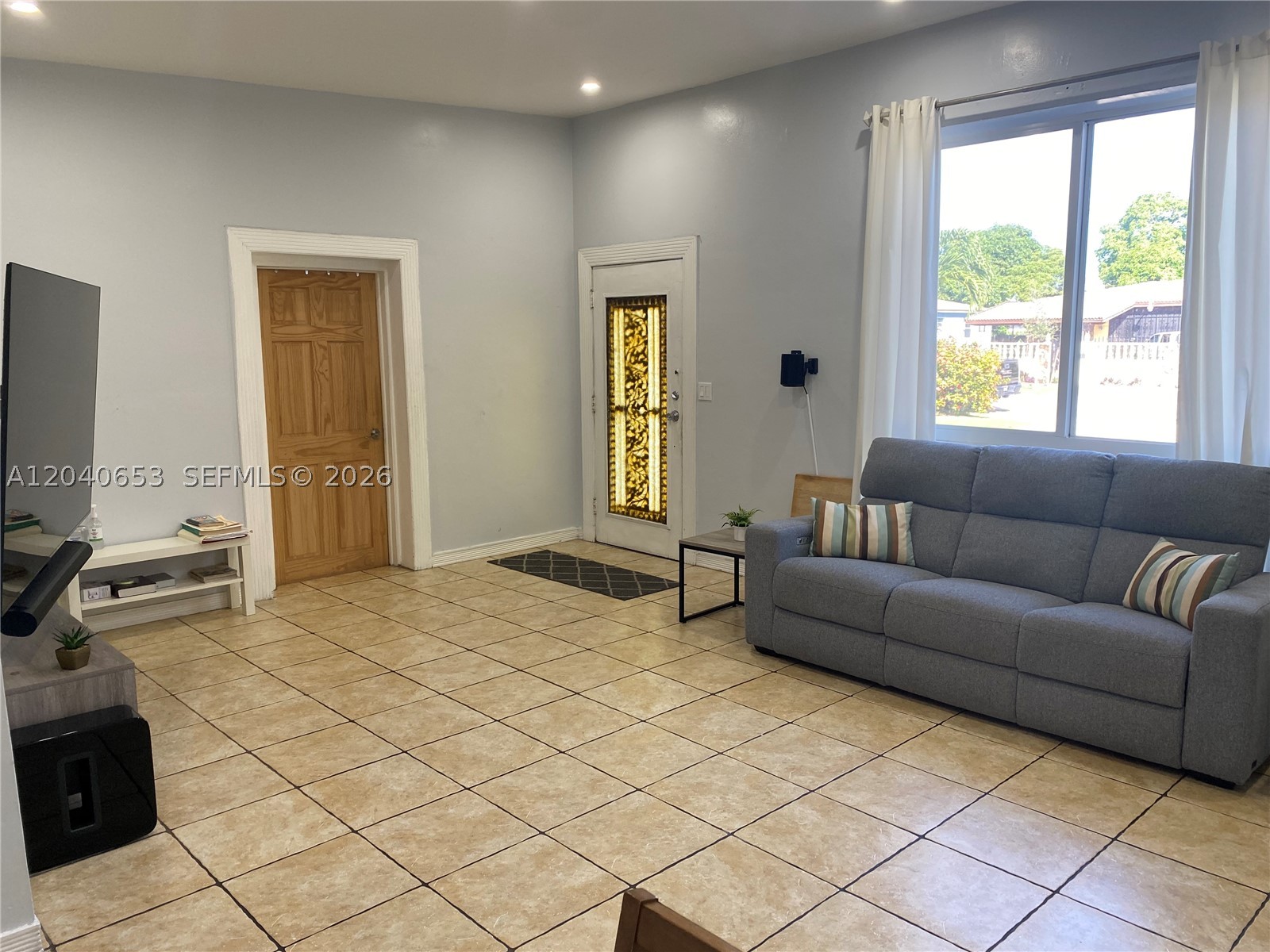WEST MIAMI SHORES SEC D - Residential