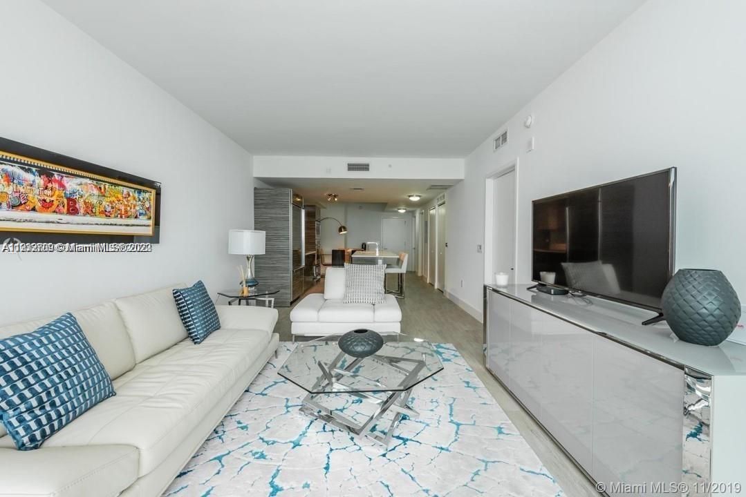 ICON BAY CONDO - Residential Lease
