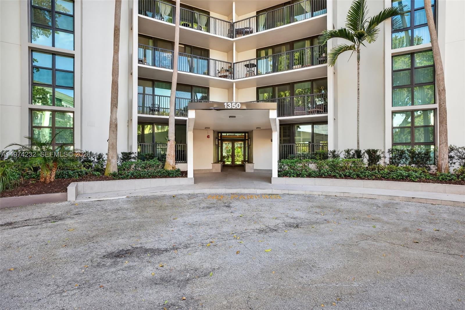 RIVER REACH CONDOMINIUM V - Residential