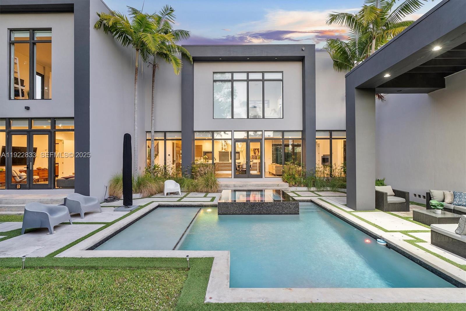 MIAMI SHORES - Residential