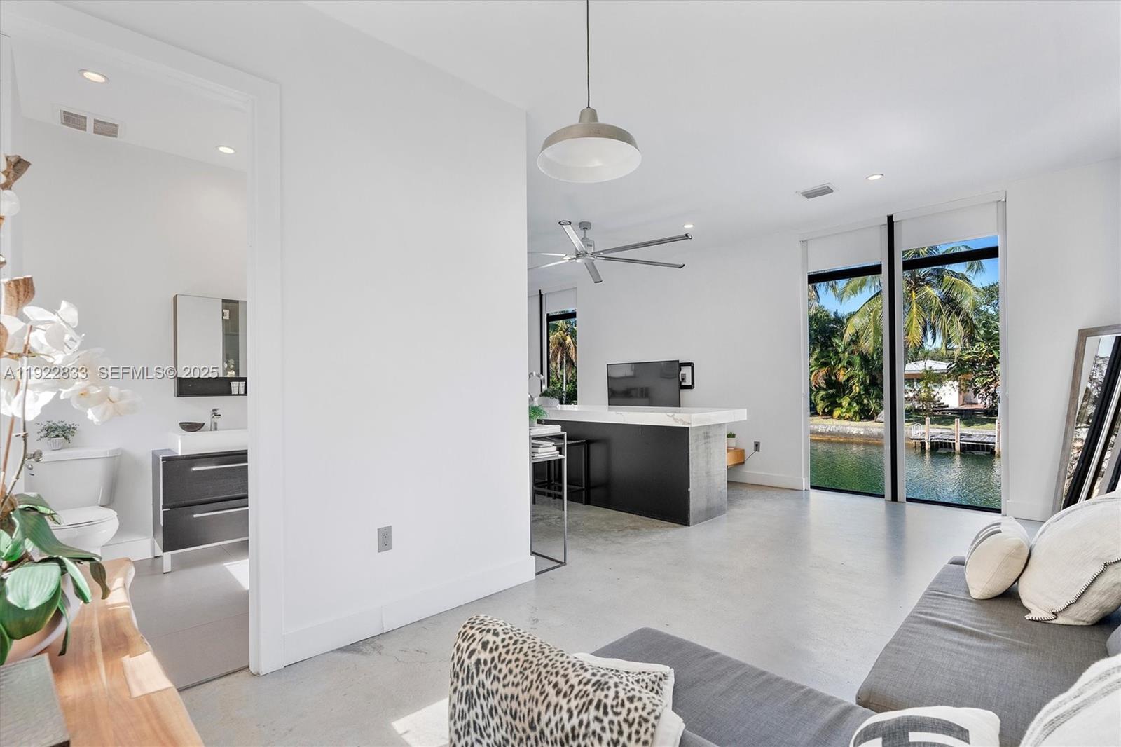 MIAMI SHORES - Residential