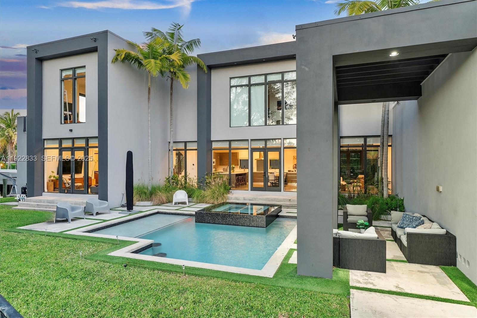MIAMI SHORES - Residential