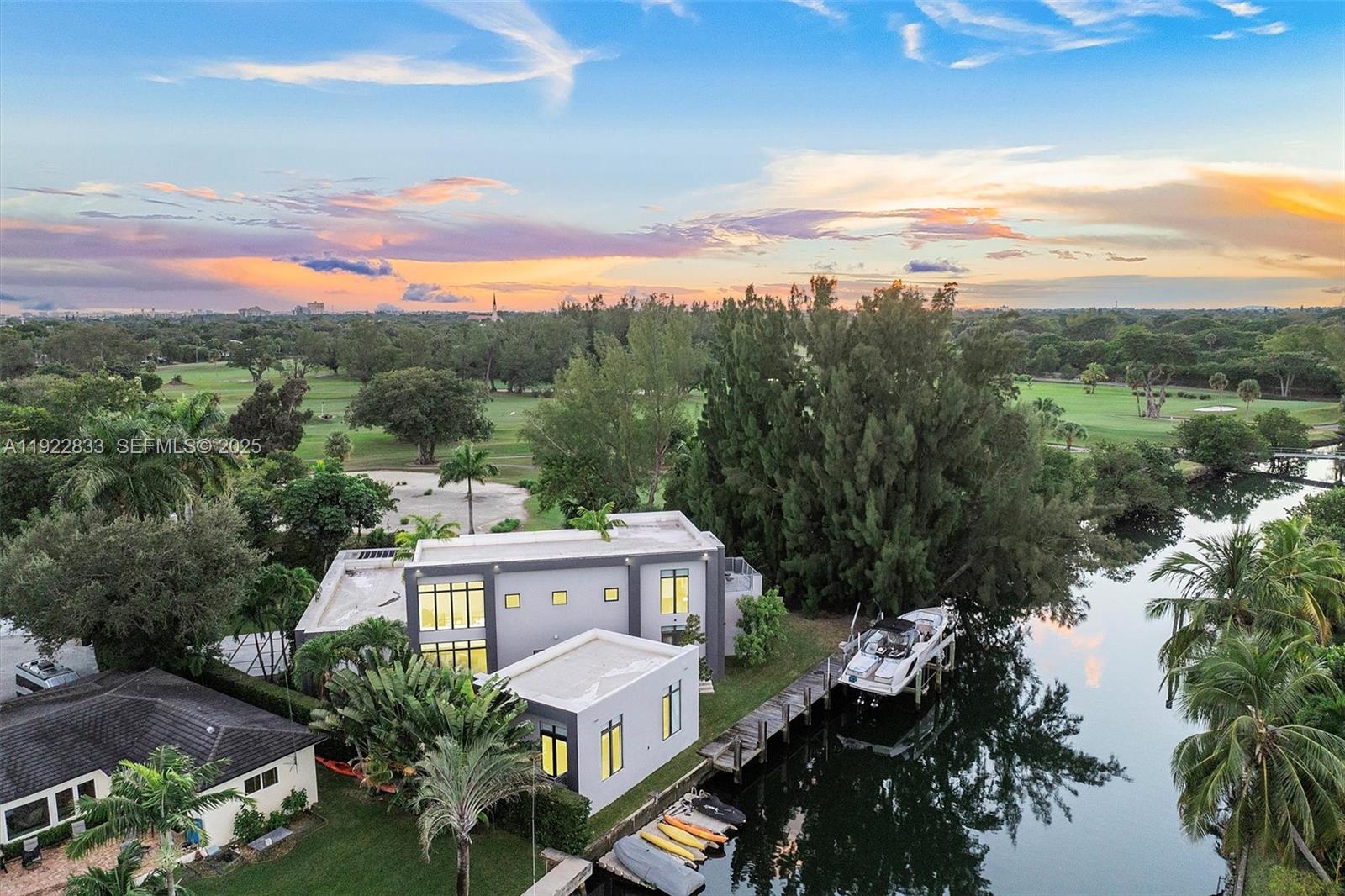 MIAMI SHORES - Residential