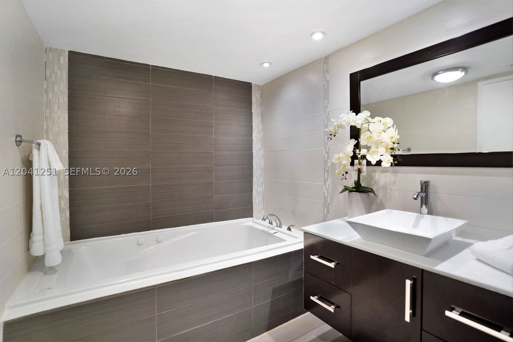 THE GRAND FKA VENETIA - Residential