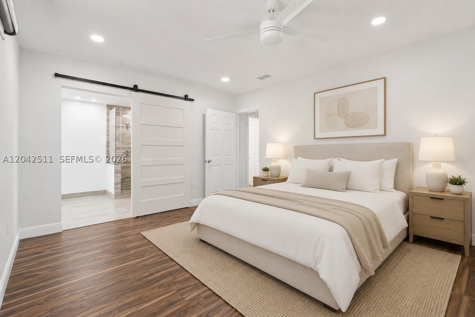 BRIAR BAY TOWNHOUSE ESTAT - Residential