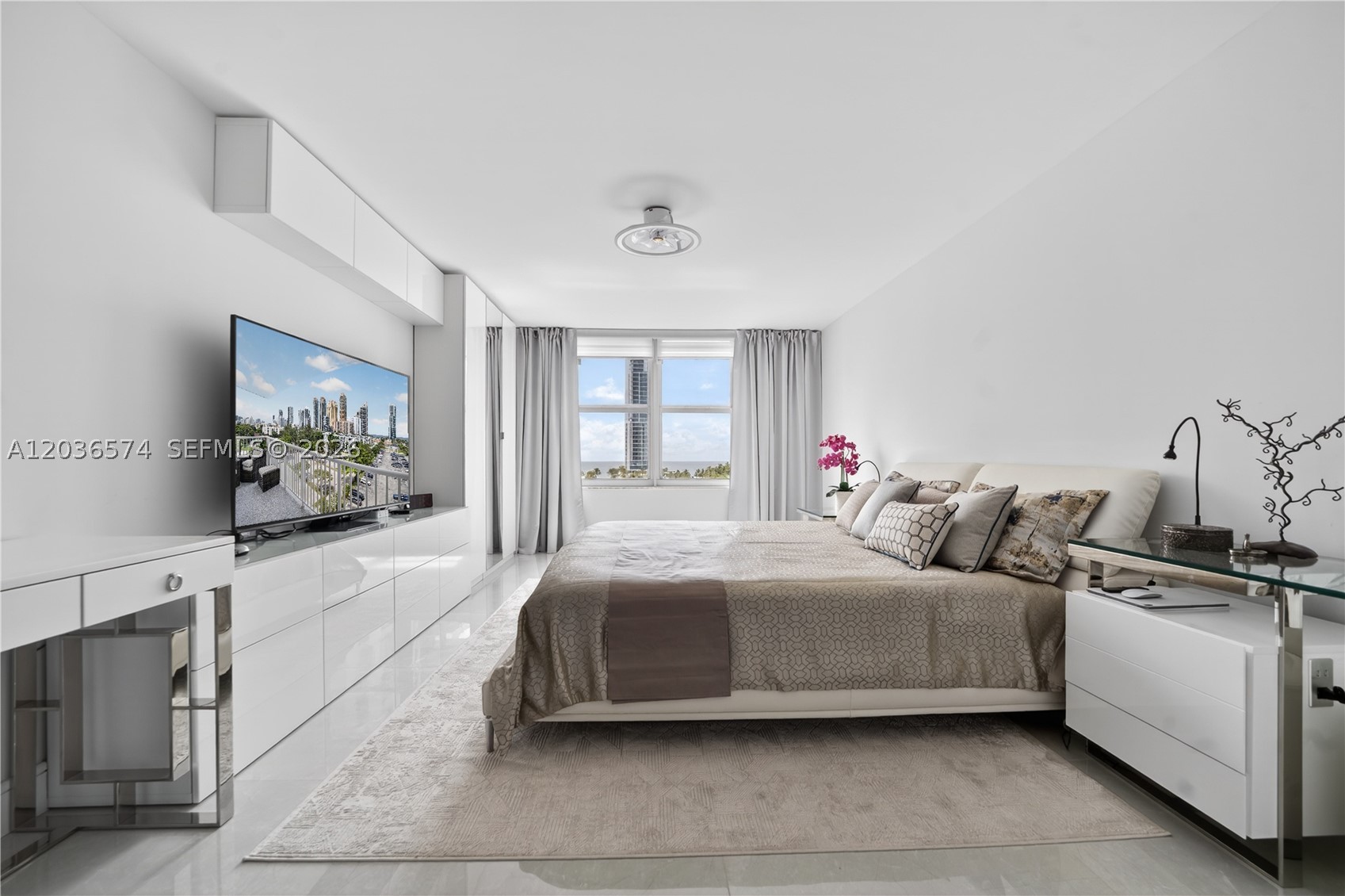 WINSTON TOWERS 400 CONDO - Residential