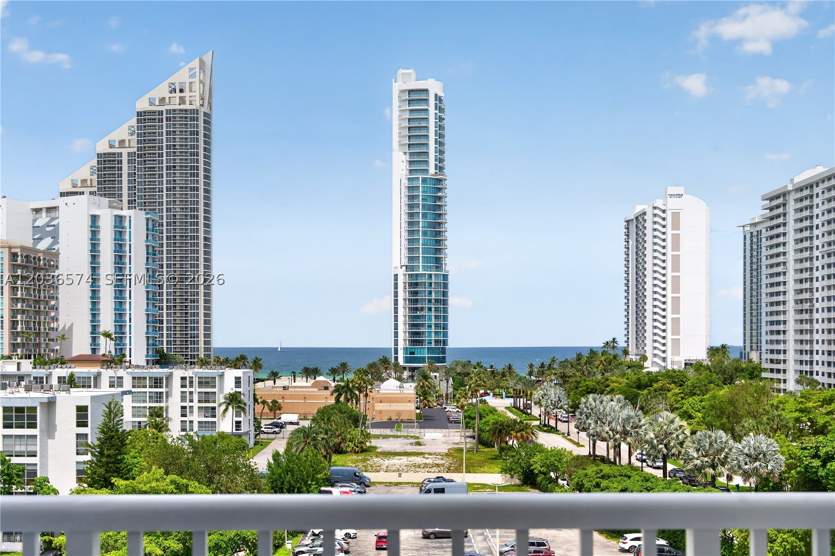 WINSTON TOWERS 400 CONDO - Residential