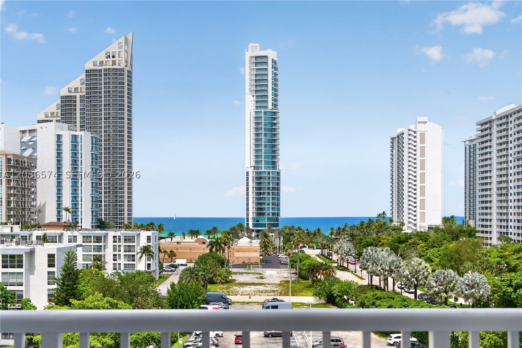 WINSTON TOWERS 400 CONDO - Residential
