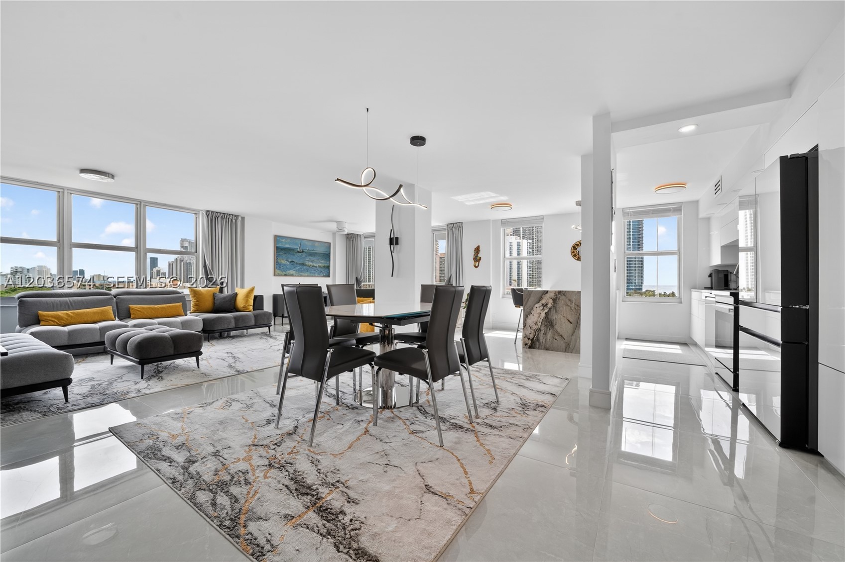 WINSTON TOWERS 400 CONDO - Residential