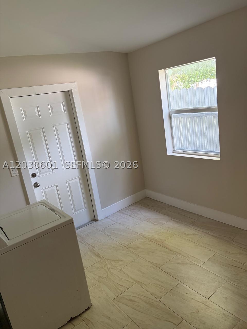 EARLINGTON HEIGHTS - Residential