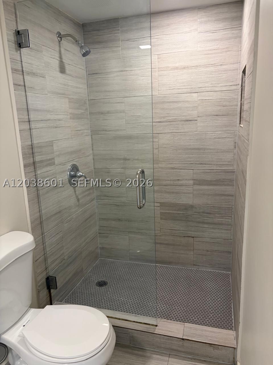 EARLINGTON HEIGHTS - Residential