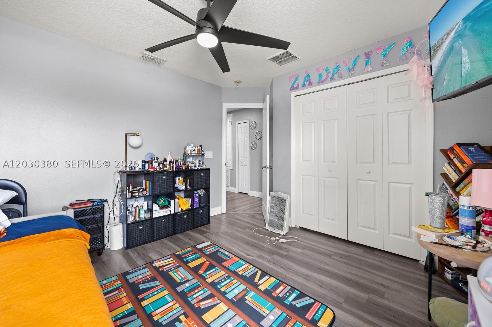HINGLE CRK RESRV AT OAKS - Residential