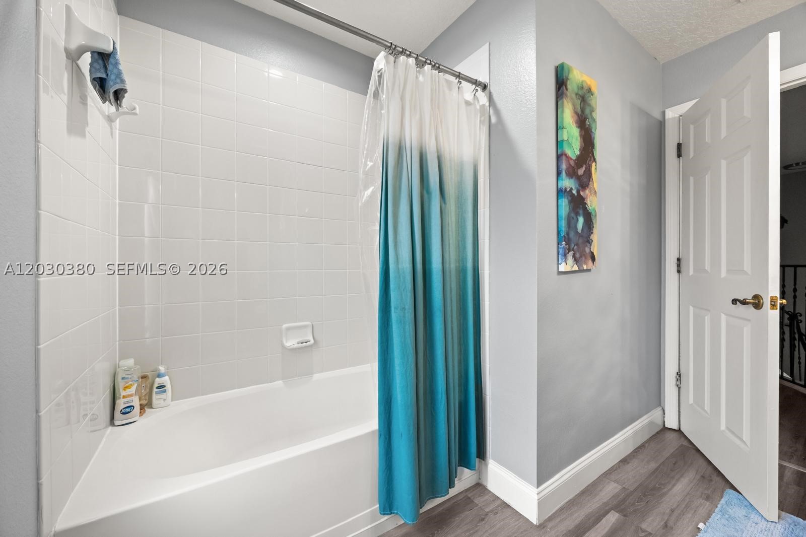 HINGLE CRK RESRV AT OAKS - Residential