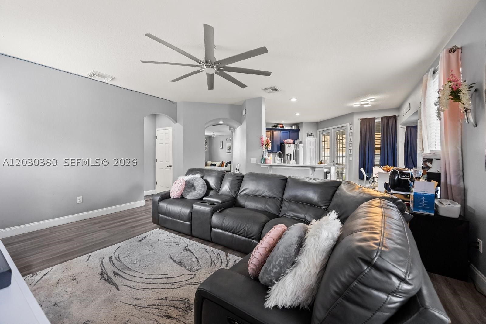 HINGLE CRK RESRV AT OAKS - Residential