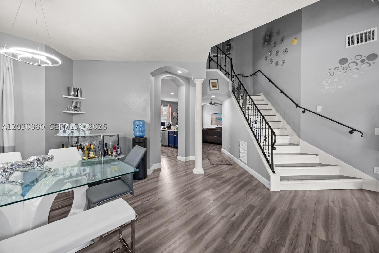 HINGLE CRK RESRV AT OAKS - Residential