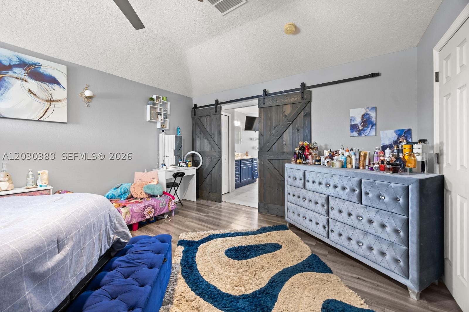 HINGLE CRK RESRV AT OAKS - Residential