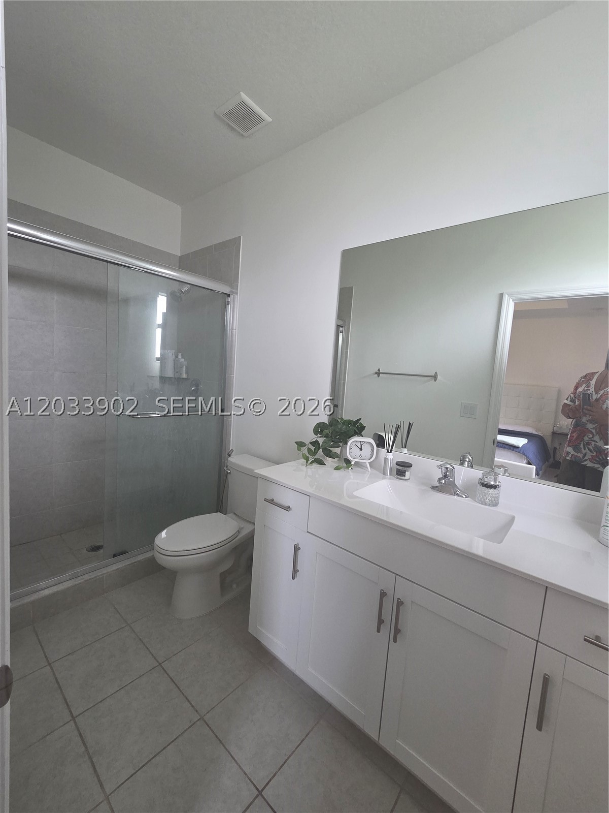 VIA VENTURA NEIGHBORHOOD - Residential