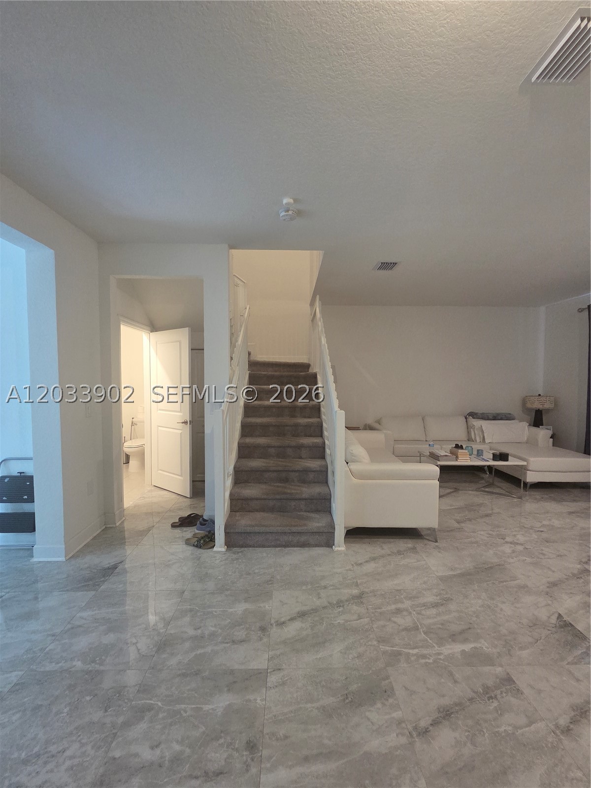 VIA VENTURA NEIGHBORHOOD - Residential