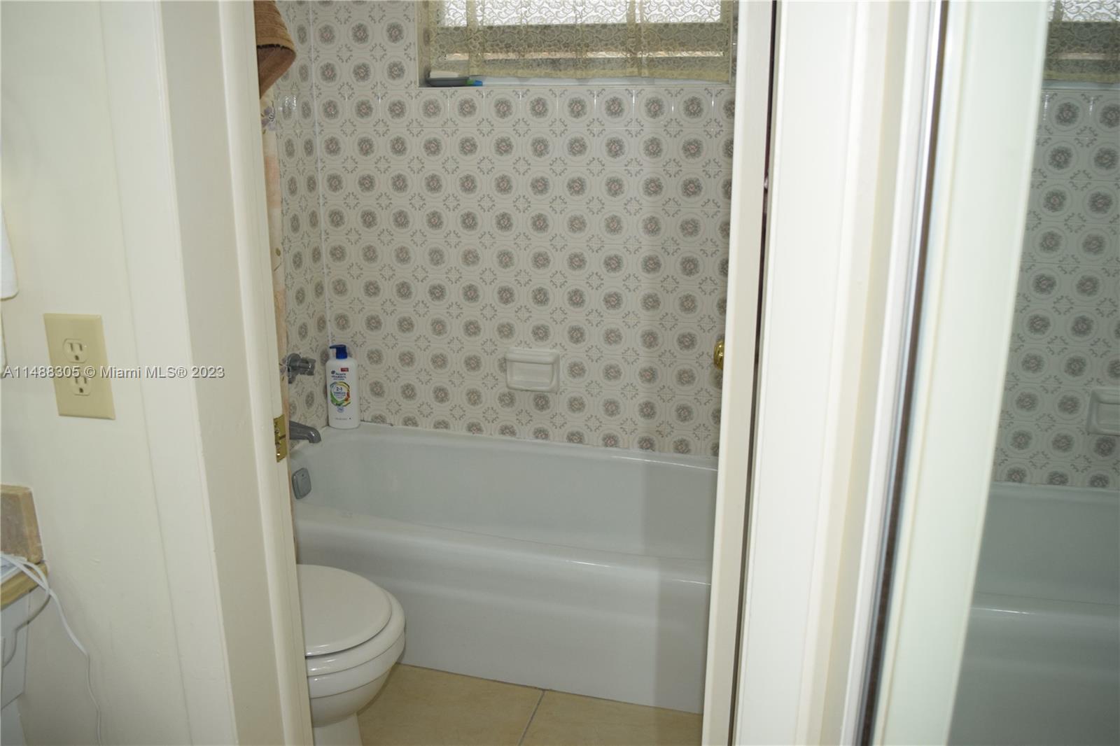 TOPAZ SOUTH CONDO - Residential