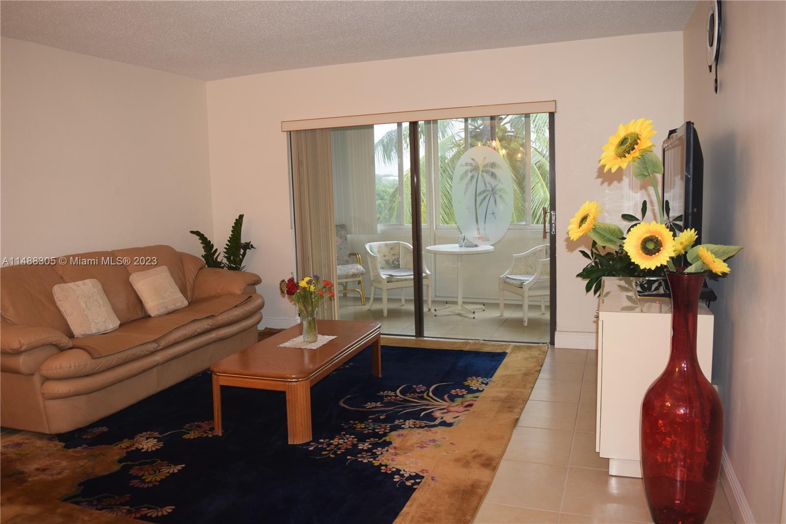 TOPAZ SOUTH CONDO - Residential