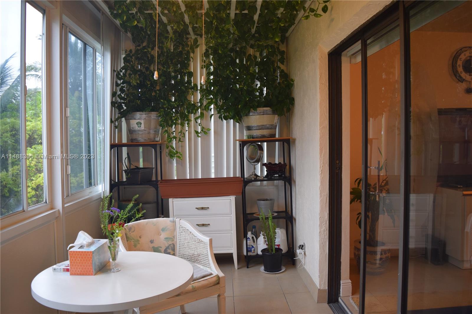TOPAZ SOUTH CONDO - Residential