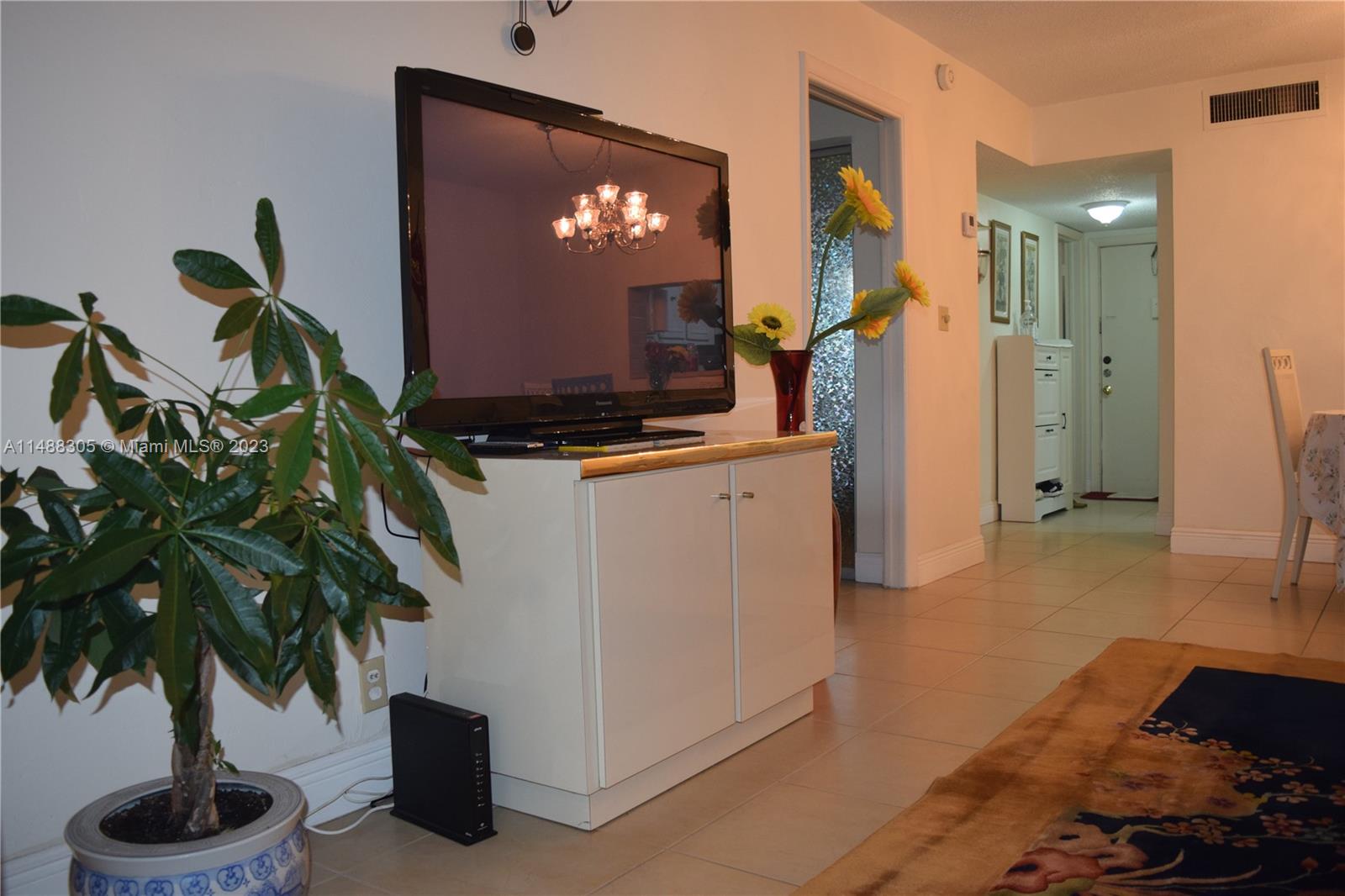 TOPAZ SOUTH CONDO - Residential