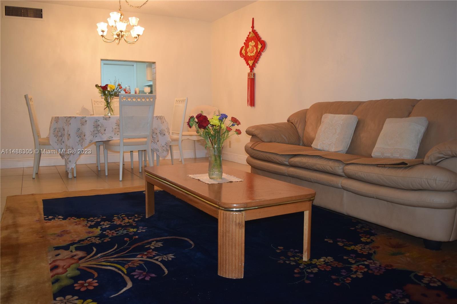 TOPAZ SOUTH CONDO - Residential