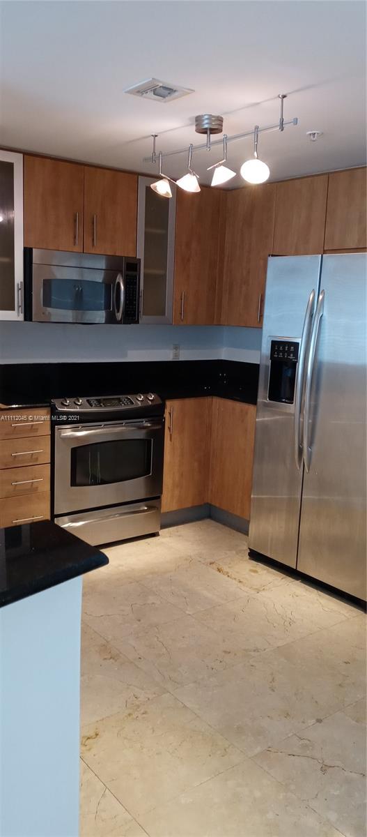 360 CONDO A - Residential Lease