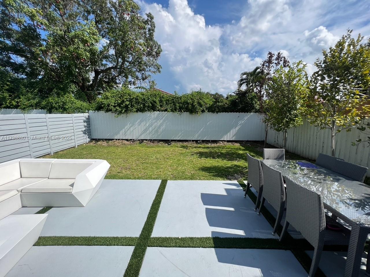 GRAPELAND SUBDIVISION REV - Residential Lease