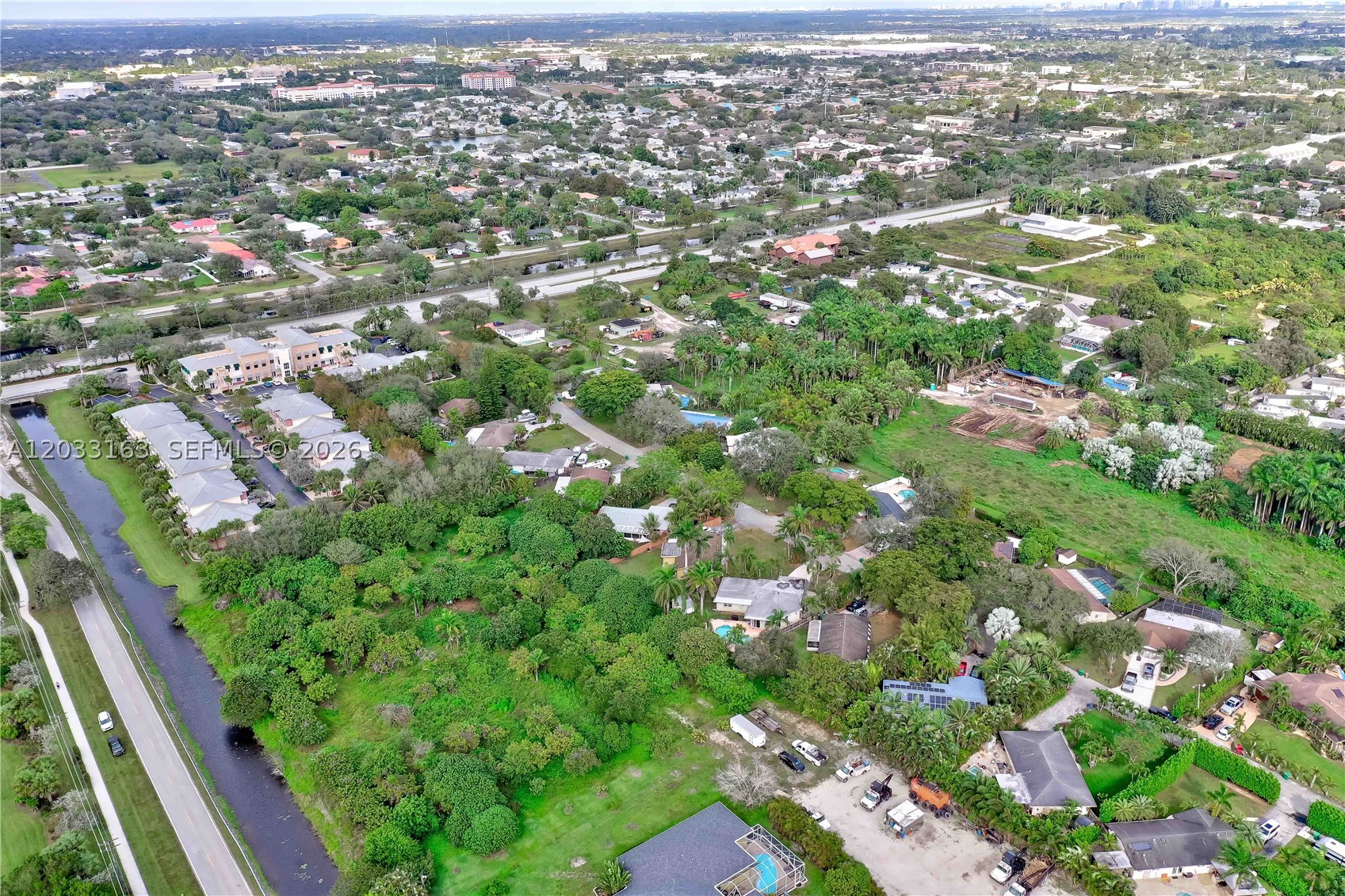 EVERGLADE LAND SALES CO - Land