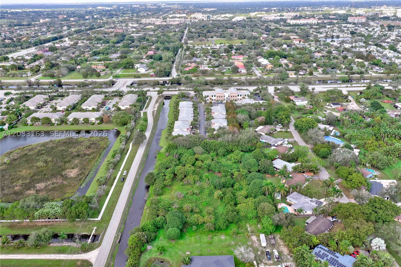 EVERGLADE LAND SALES CO - Land