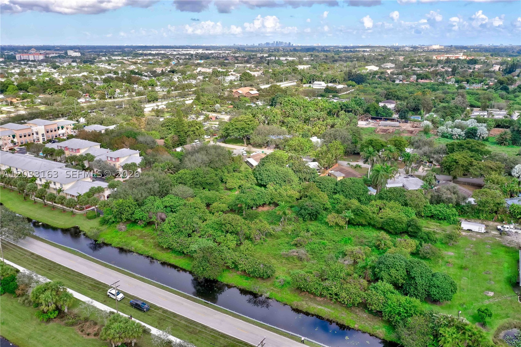 EVERGLADE LAND SALES CO - Land