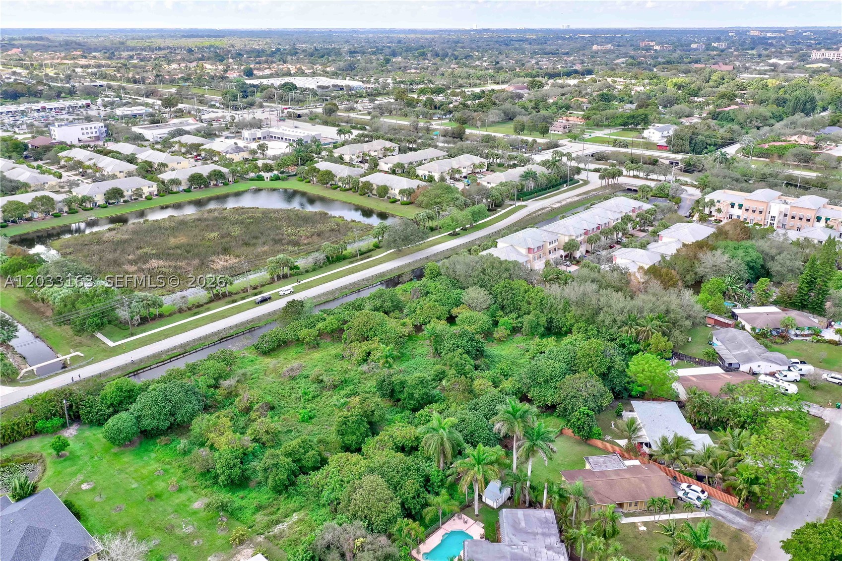 EVERGLADE LAND SALES CO - Land