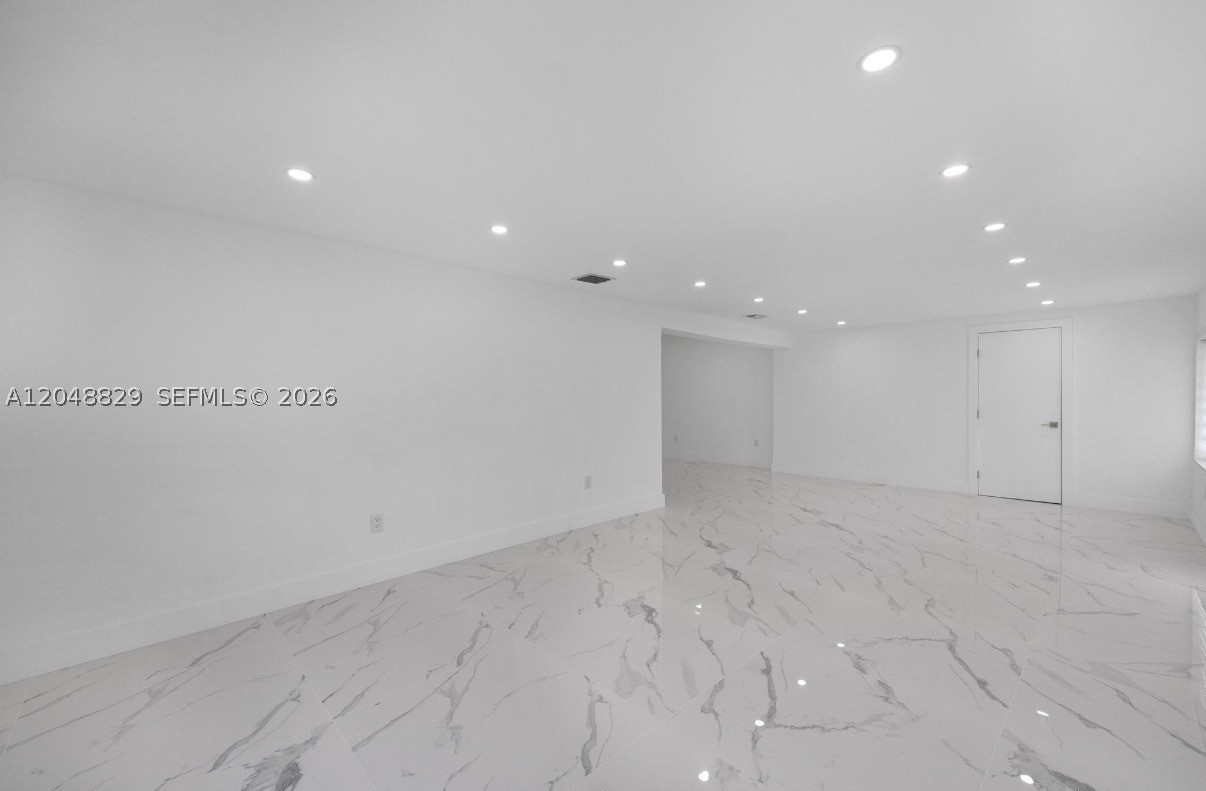 MAGNOLIA GARDENS CONSOLID - Residential