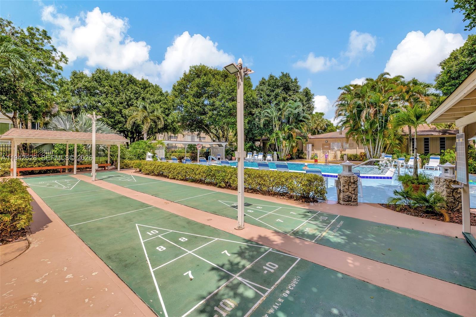 CLOVER GARDENS CONDO - Residential