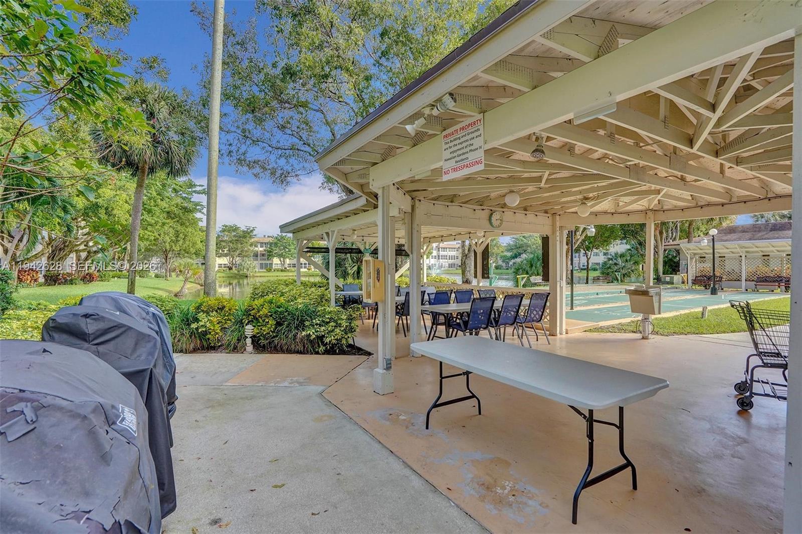 CLOVER GARDENS CONDO - Residential