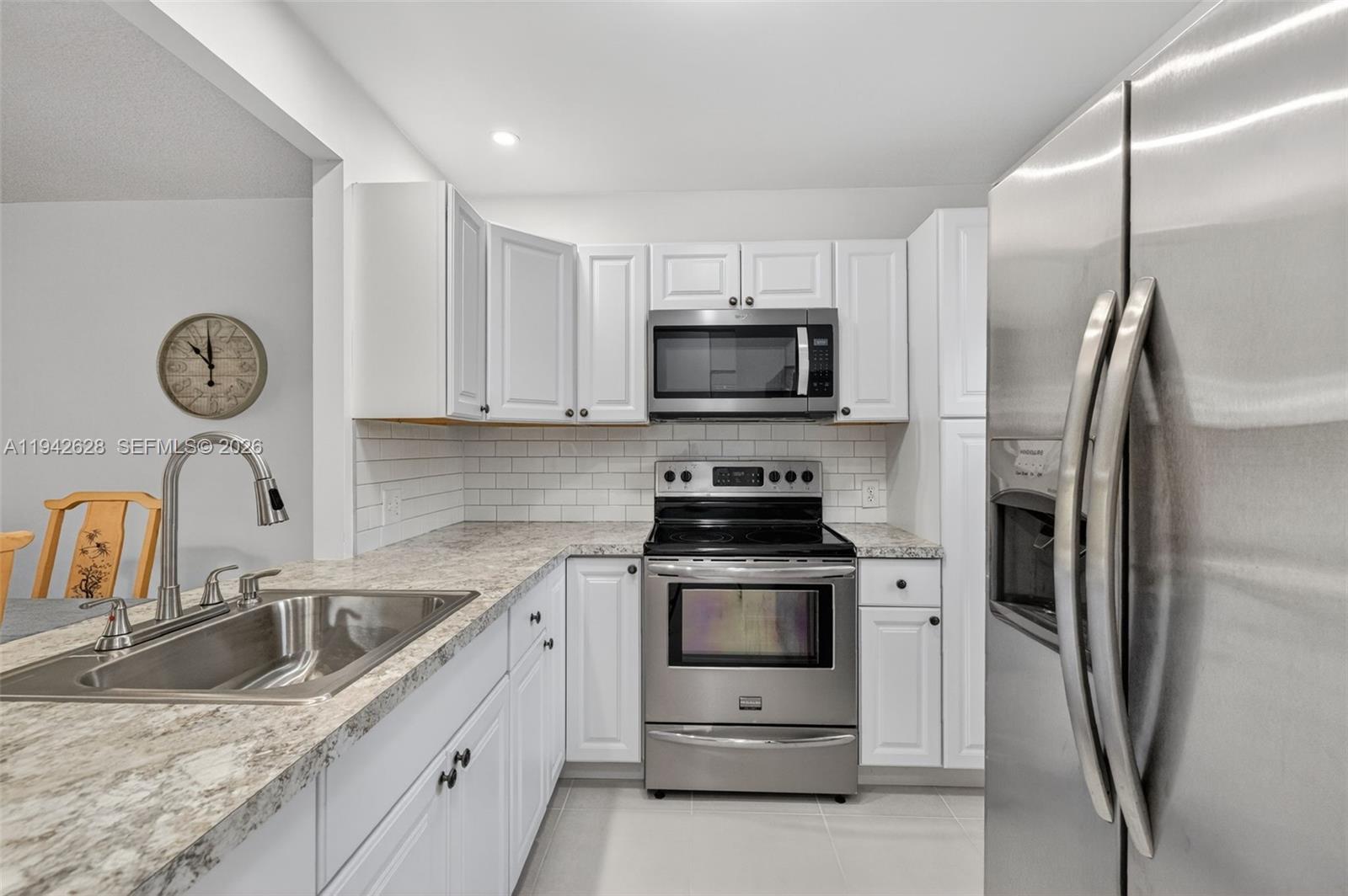 CLOVER GARDENS CONDO - Residential