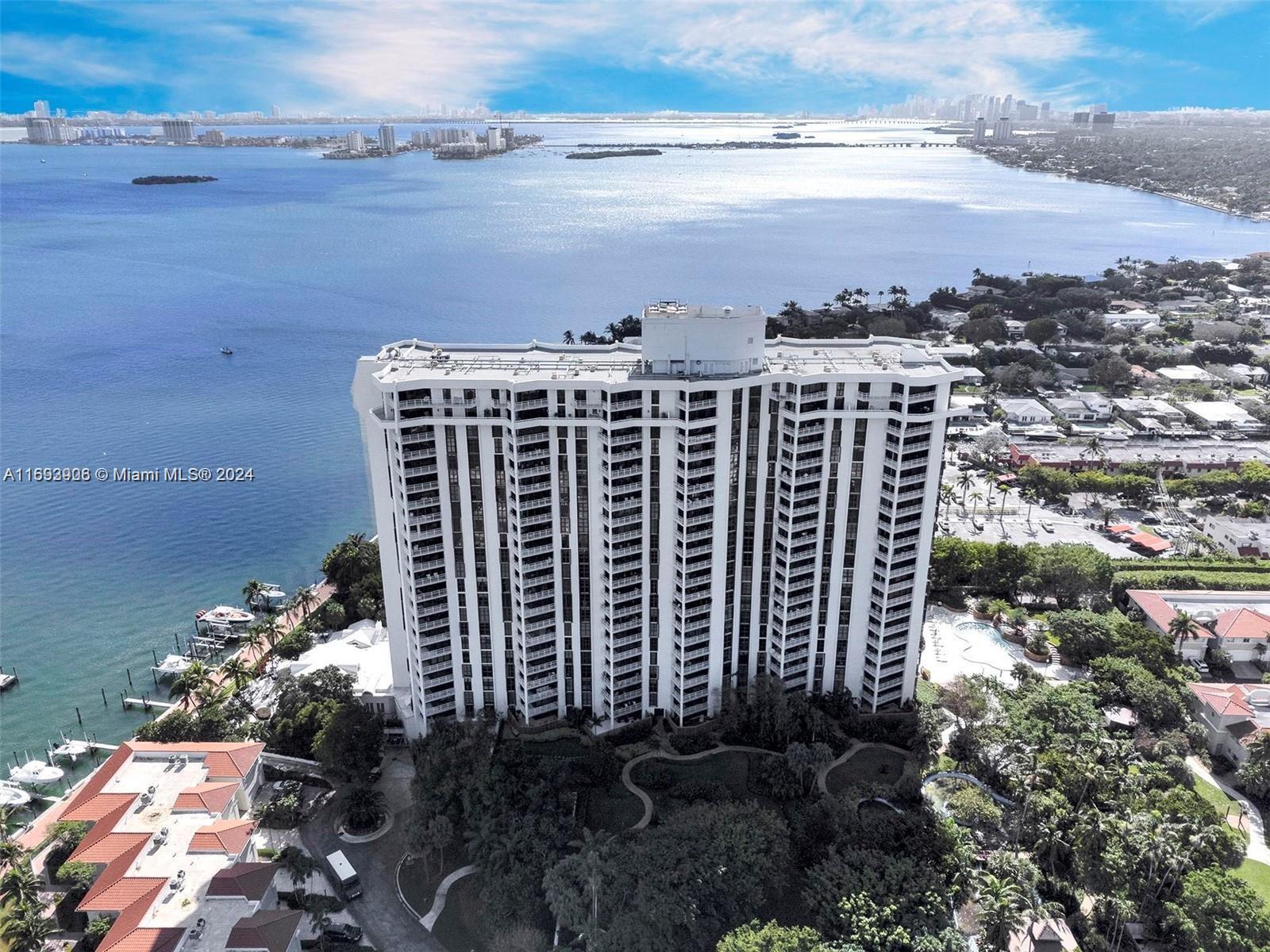 THE TOWERS OF QUAYSIDE CO - Residential