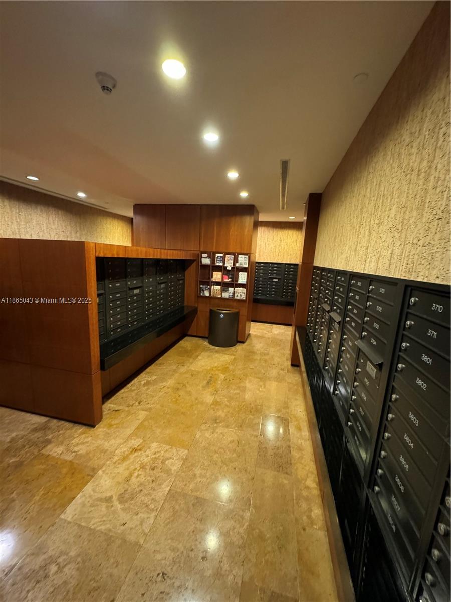 50 BISCAYNE CONDO - Residential