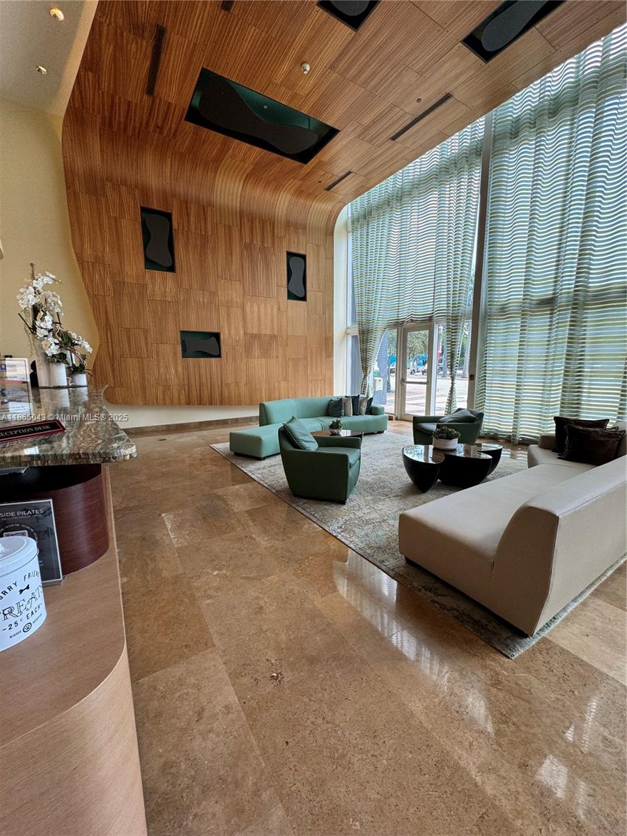 50 BISCAYNE CONDO - Residential