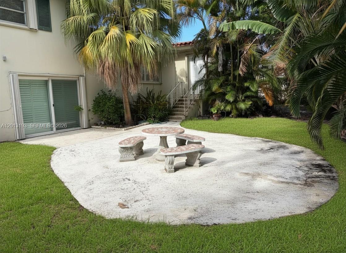 MIAMI SHORES BAY PK ESTAT - Residential