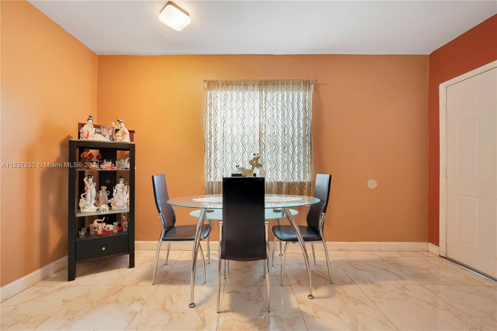 RICHMOND HEIGHTS - Residential
