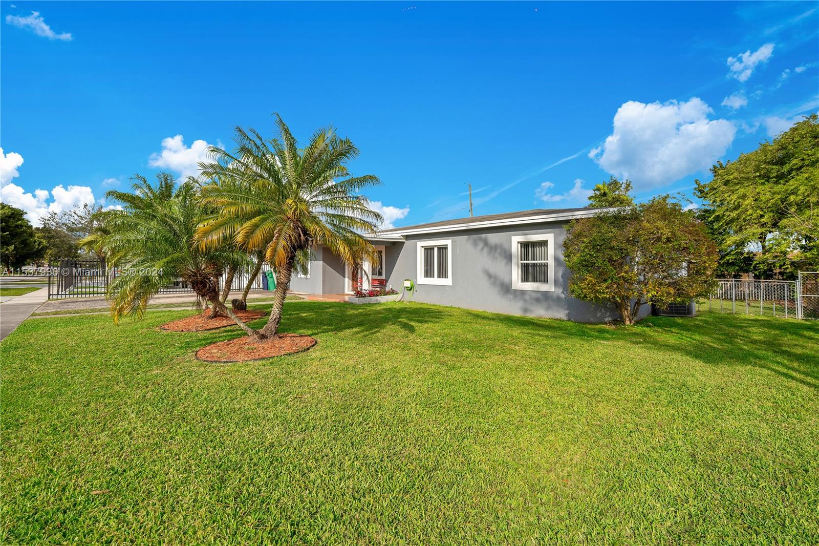 RICHMOND HEIGHTS - Residential