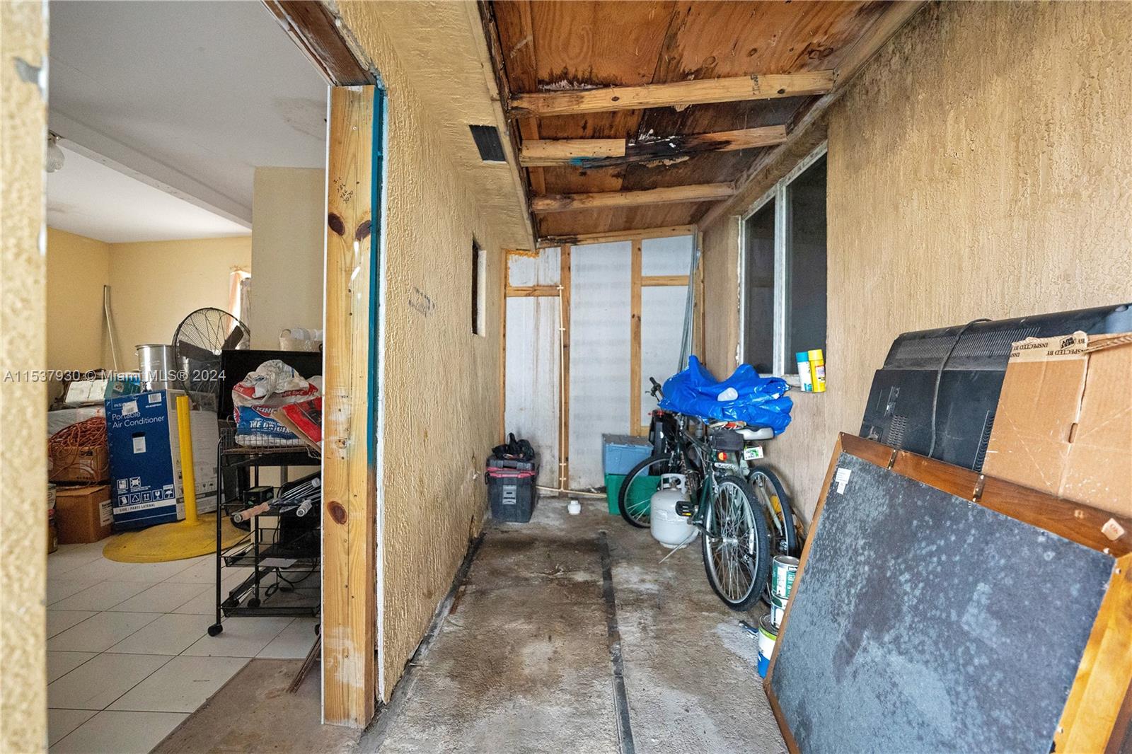 RICHMOND HEIGHTS - Residential