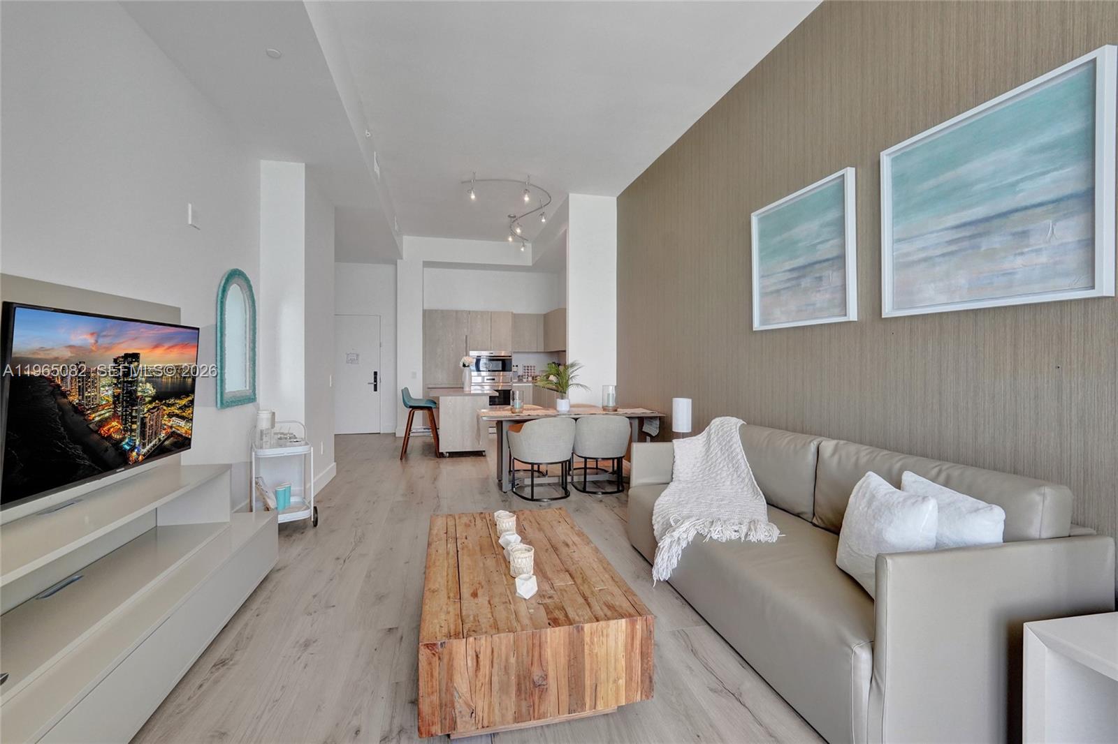 4111 SOUTH OCEAN DRIVE CO - Residential