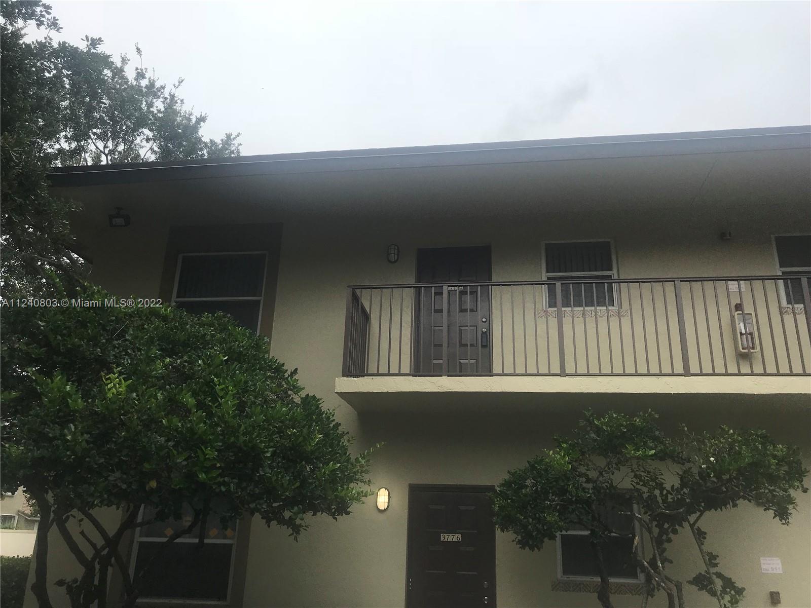 BEAUTIFUL CONDO FOR RENT, 2 BEDROOMS AND 2 BATHROOMS. NICE KITCHEN WITH WOOD CABINETS AND GRANITE COUNTERTOP. COMMON AREA WITH TILE FLOOR. WASHER AND DRYER INSIDE. WILL BE DELIVERY FRESH PAINTED. 2 PARKING SPACE ASSIGNED. CLOSE TO GREAT SCHOOLS, RESTAURANT AND MAJOR HWY.